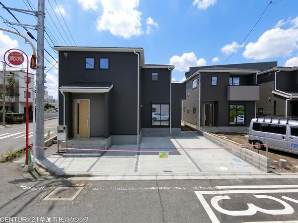 八潮市八潮7丁目　新築一戸建て　1号棟