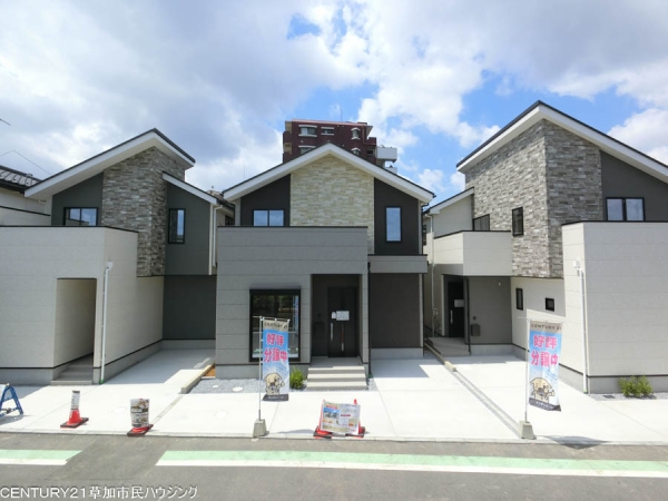 草加市手代1丁目　新築一戸建て　7期2号棟