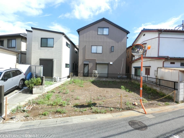 草加市新里町　新築一戸建て　H