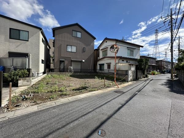 草加市新里町　新築一戸建て　H