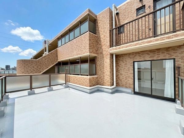 ライオンズマンション草加西町