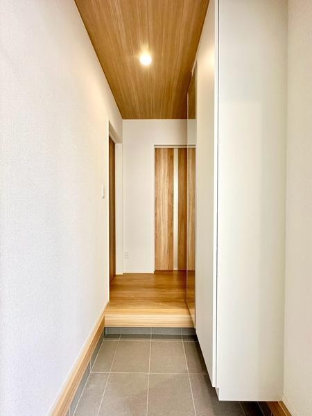 草加市草加5丁目　新築一戸建て　4期2号棟