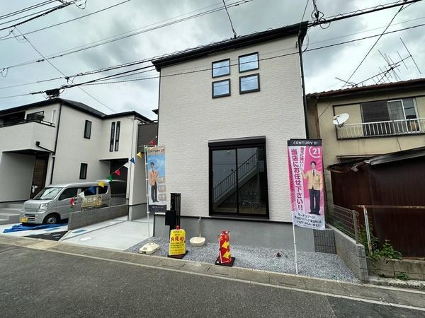 草加市草加5丁目　新築一戸建て　4期2号棟