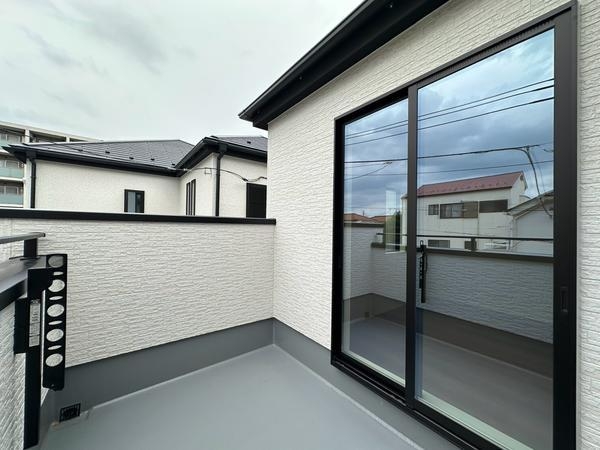 草加市草加5丁目　新築一戸建て　4期2号棟