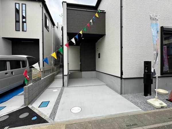 草加市草加5丁目　新築一戸建て　4期2号棟