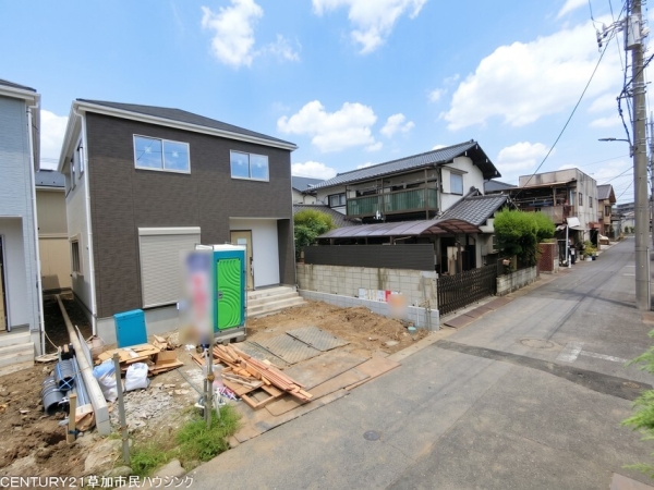 草加市八幡町　新築一戸建て　1期1号棟
