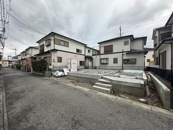 草加市手代2丁目　新築一戸建て　8期