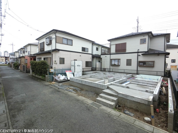 草加市手代2丁目　新築一戸建て　8期