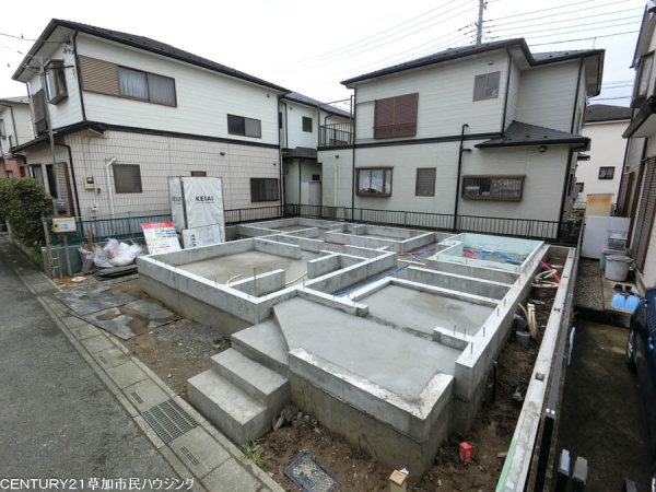草加市手代2丁目　新築一戸建て　8期