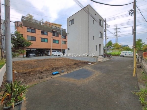 八潮市大瀬　新築一戸建て　1期
