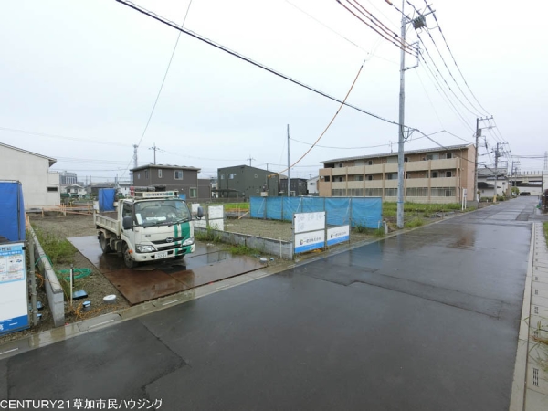 八潮市大原　新築一戸建て　1期2号棟