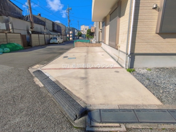 八潮市大字二丁目の中古一戸建て