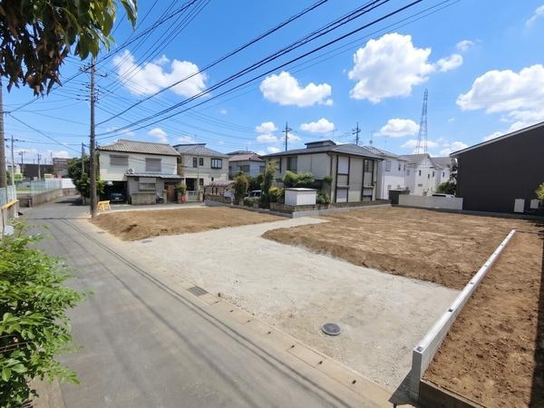 草加市谷塚上町　新築一戸建て　8期1号棟