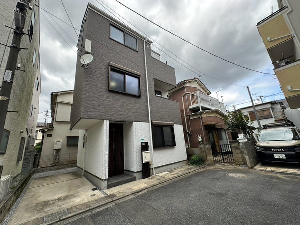 足立区東伊興２丁目の中古一戸建て