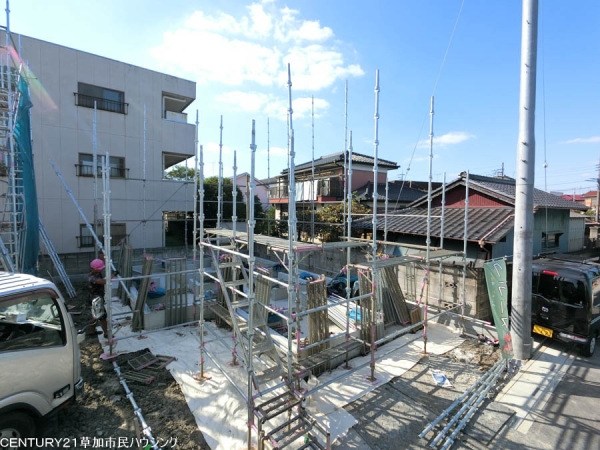 八潮市大曽根　新築一戸建て　E号棟