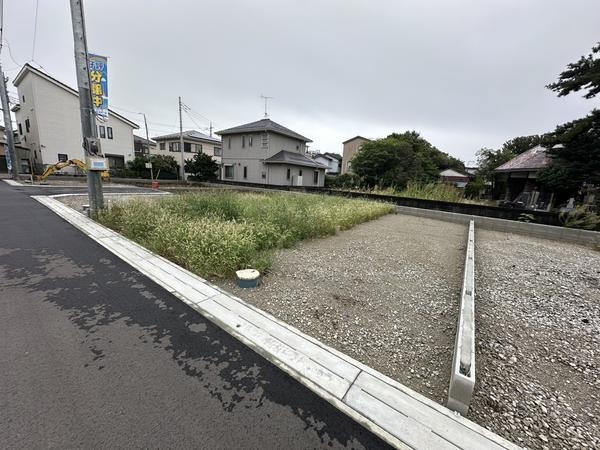 草加市草加2丁目　新築一戸建て　2号棟