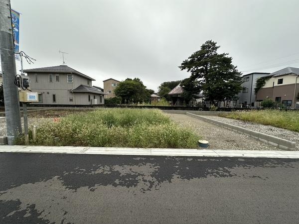 草加市草加2丁目　新築一戸建て　2号棟