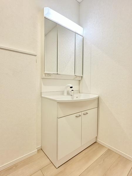 草加市谷塚上町の中古一戸建て
