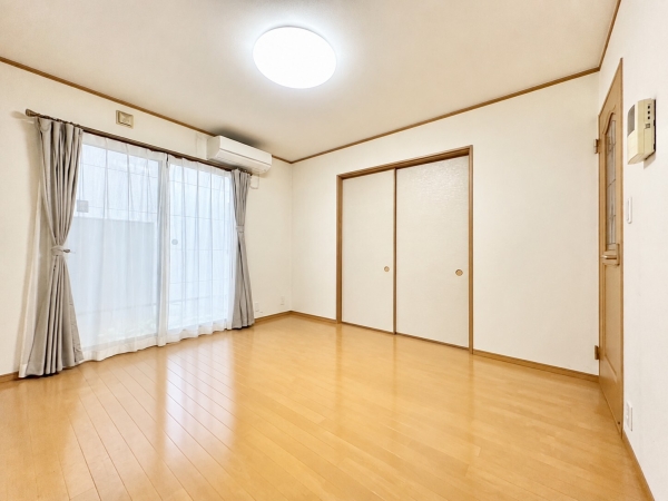 草加市旭町５丁目の中古一戸建て