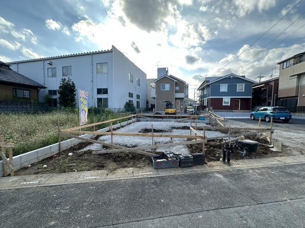 草加市金明町　新築一戸建て　13期2号棟