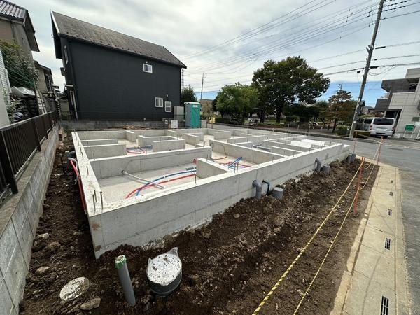 草加市長栄3丁目　新築一戸建て