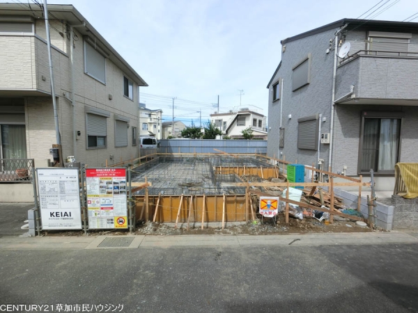 草加市瀬崎5丁目　新築一戸建て　12期