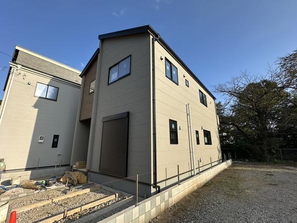 草加市北谷1丁目　新築一戸建て　4期1号棟