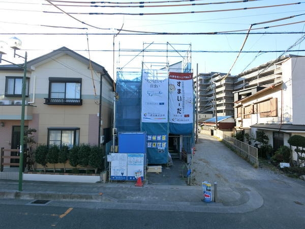 草加市花栗4丁目　新築一戸建て　3期