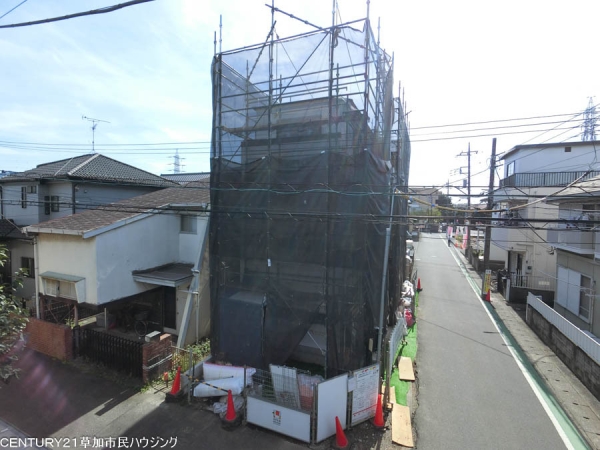 草加市氷川町 新築一戸建て