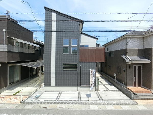草加市青柳7丁目 中古一戸建て
