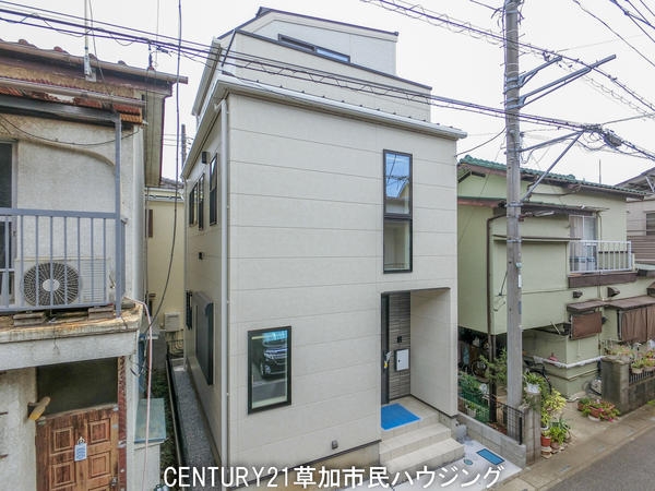 草加市清門3丁目　新築一戸建て