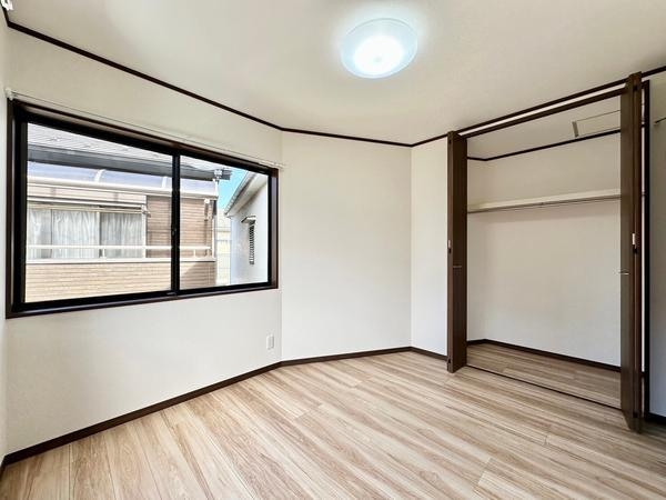 草加市瀬崎２丁目の中古一戸建て