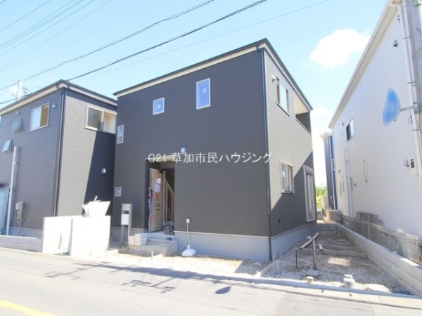 八潮市伊勢野　新築一戸建て　2号棟