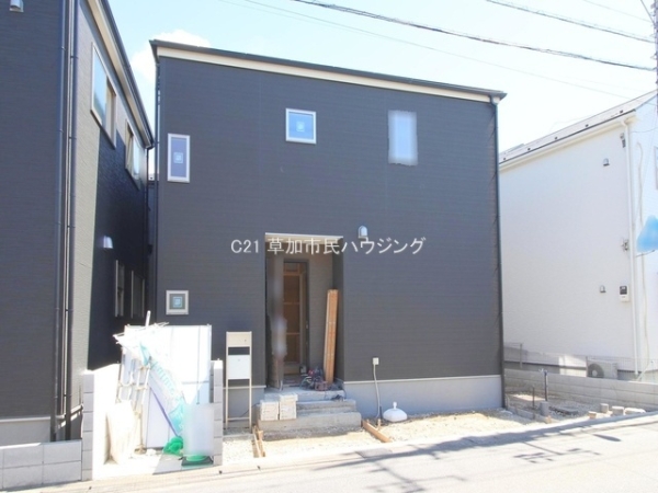八潮市伊勢野　新築一戸建て　2号棟
