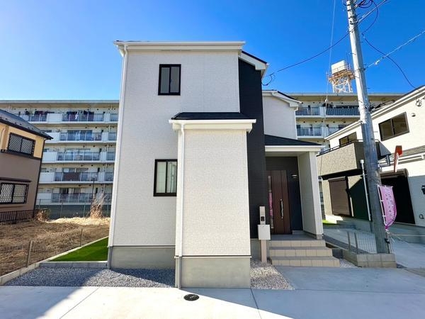 草加市青柳6丁目　新築一戸建て　2期2号棟