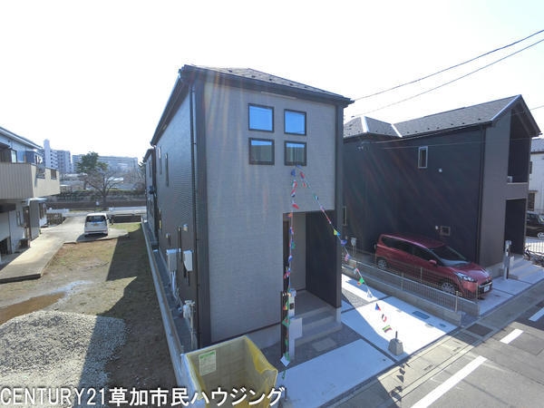 草加市松江3丁目　新築一戸建て　2号棟