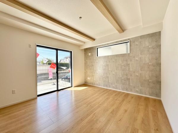 八潮市鶴ケ曽根　新築一戸建て　2期2号棟