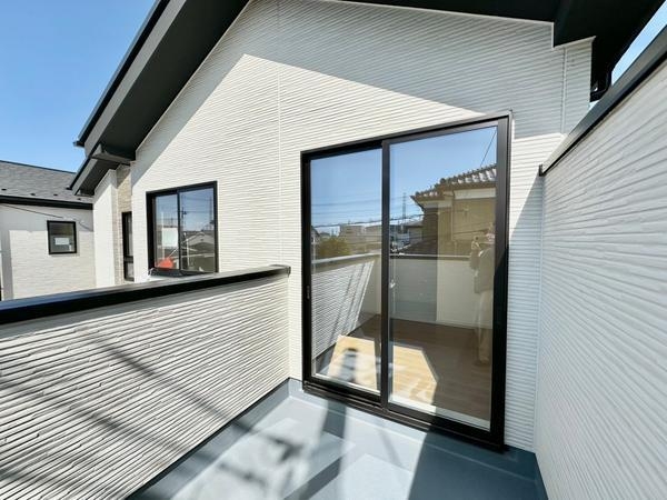 八潮市鶴ケ曽根　新築一戸建て　2期2号棟
