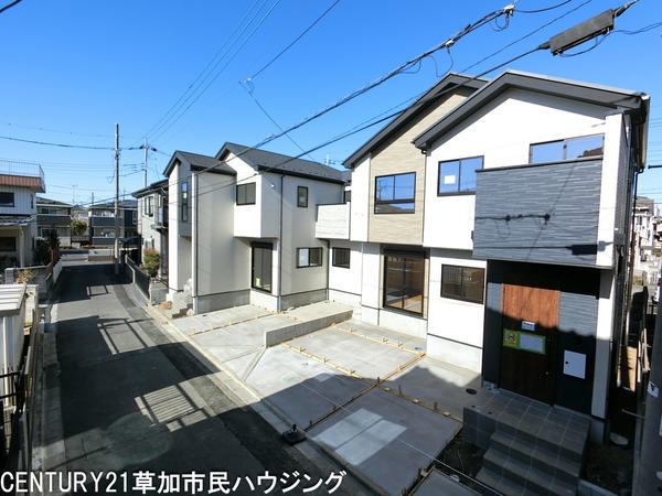 八潮市鶴ケ曽根　新築一戸建て　2期2号棟