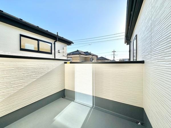 八潮市鶴ケ曽根　新築一戸建て　2期1号棟
