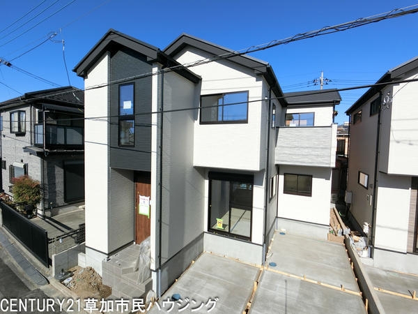 八潮市鶴ケ曽根　新築一戸建て　2期1号棟
