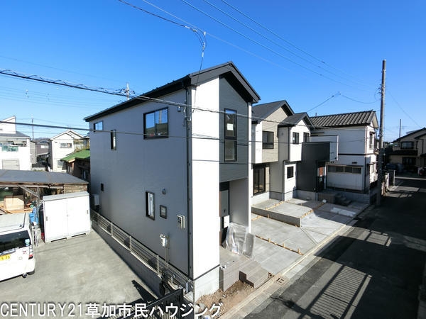 八潮市鶴ケ曽根　新築一戸建て　2期1号棟