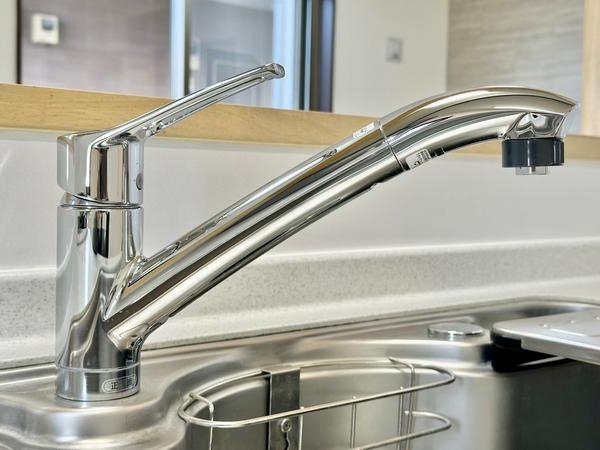 草加市稲荷４丁目の中古一戸建て