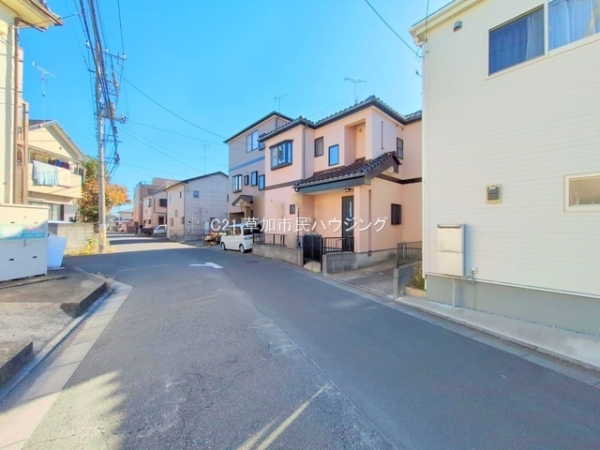 八潮市伊草2丁目　中古一戸建て
