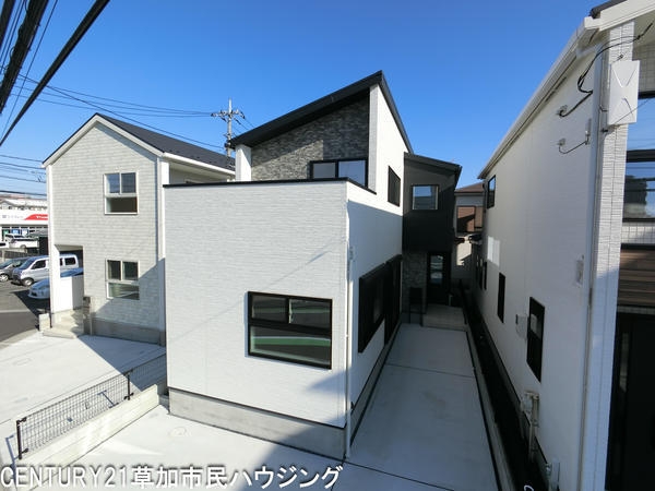草加市花栗1丁目　一戸建て　2号棟