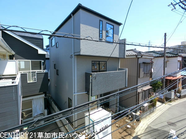 草加市花栗1丁目　新築一戸建て　1期
