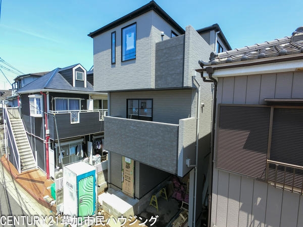 草加市花栗1丁目　新築一戸建て　1期