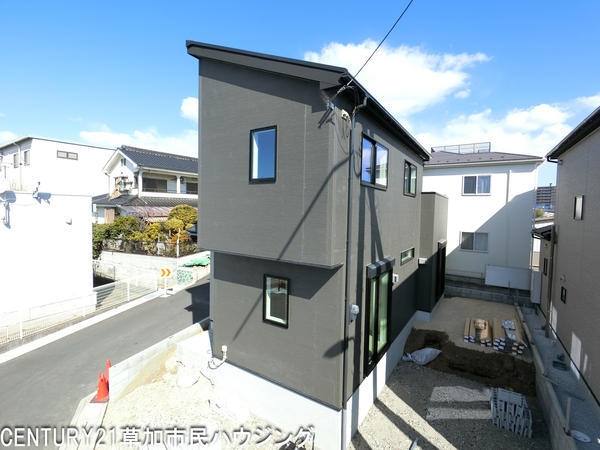 草加市苗塚町　新築一戸建て　23　1期1号棟