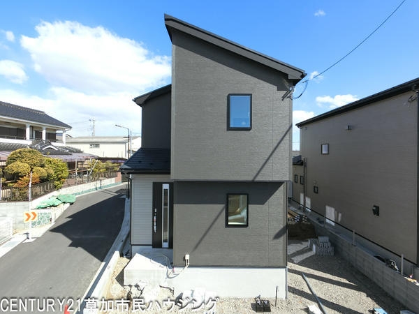 草加市苗塚町　新築一戸建て　23　1期1号棟