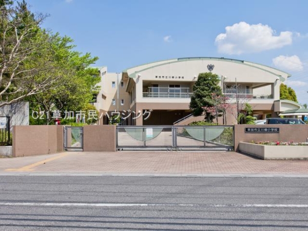 草加市青柳5丁目 新築一戸建て(川柳小学校)
